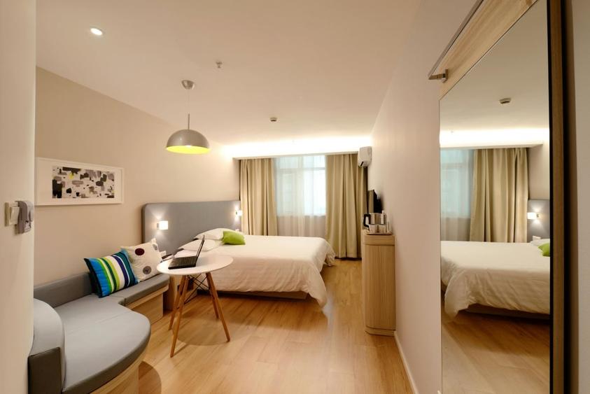 Apartament cu 2 camere decomandat în Berceni — fotografia 3
