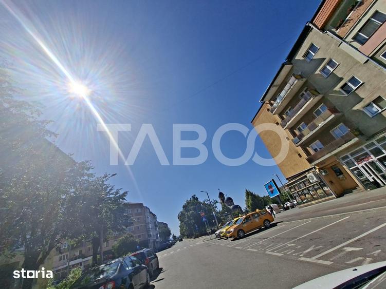 Apartament cu 2 camere decomandat în Ștrand