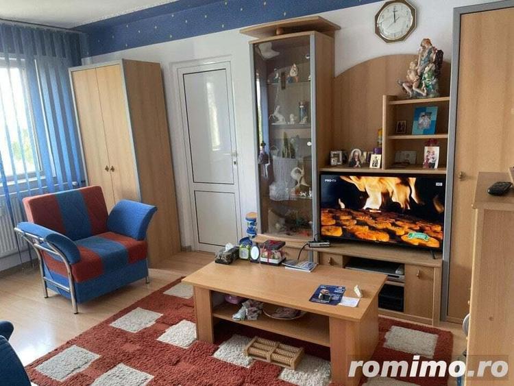 Apartament cu 2 camere semidecomandat în Nord
