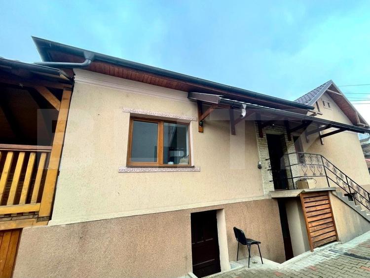 Casă individuală cu 2 camere cu Canalizare în Baciu