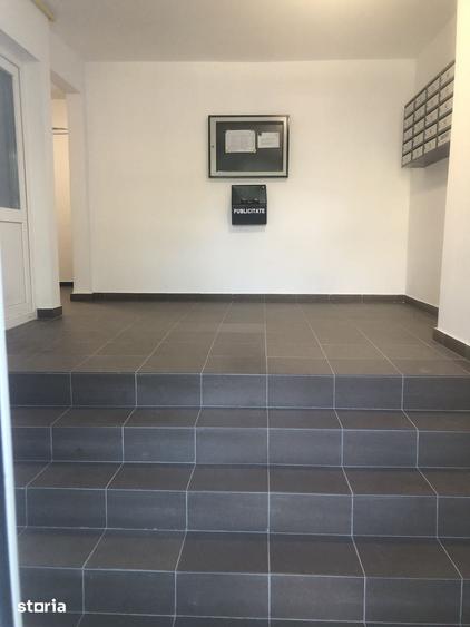 Apartament cu 3 camere decomandat în Vest