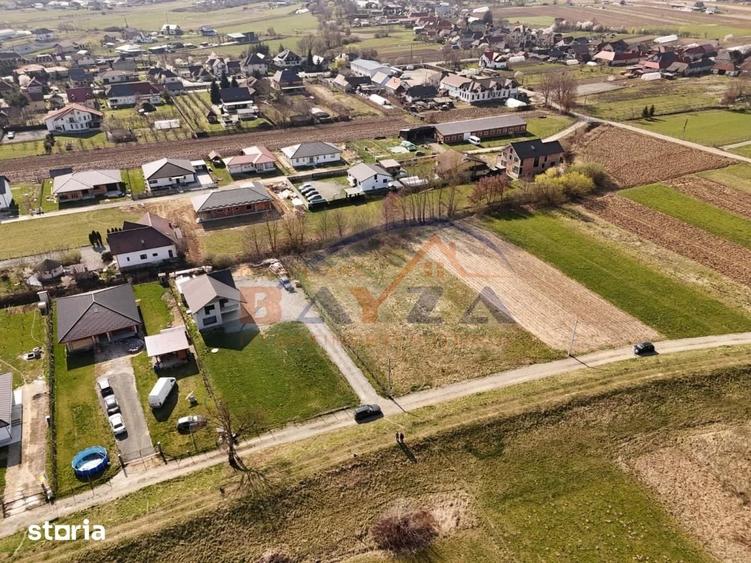 Teren de 1485 mp, în Coltău