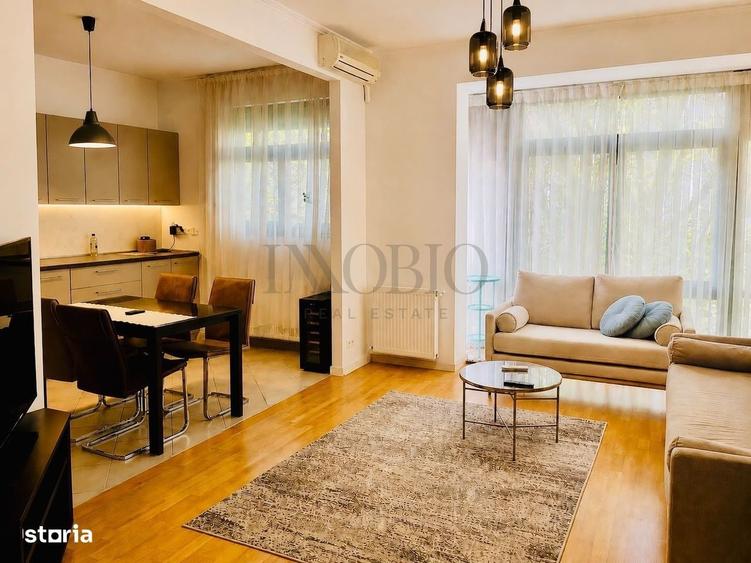 Apartament cu 3 camere în Arcul de Triumf