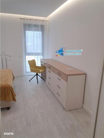 Apartament cu 3 camere decomandat, mobilat în Craiovei