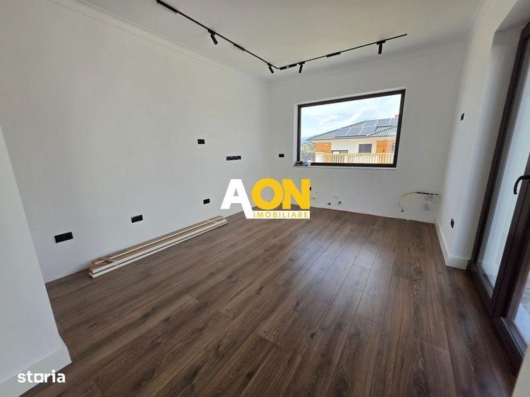 Casă cu 4 camere în Micești