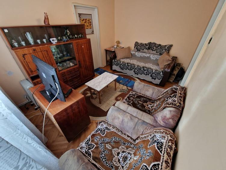 Apartament cu 2 camere semidecomandat în Micro 19