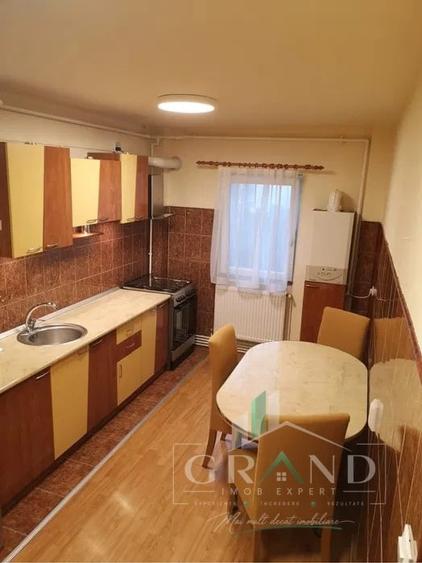 Apartament cu 2 camere decomandat, mobilat în Mănăștur