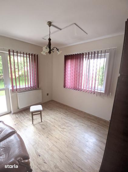 Casă cu 4 camere cu Teren 200 Mp în Mănăștur