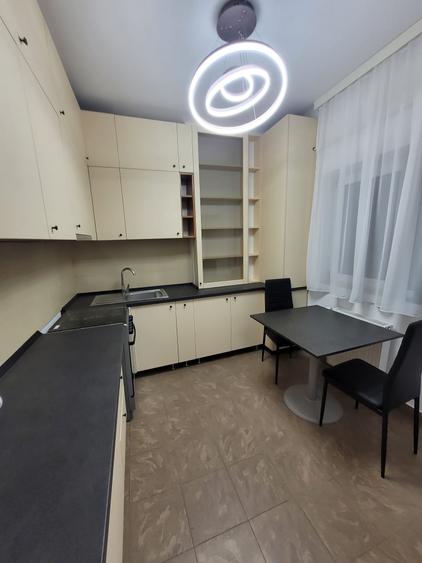 Apartament renovat, mobilat și utilat nou | Rond Alba Iulia - 3