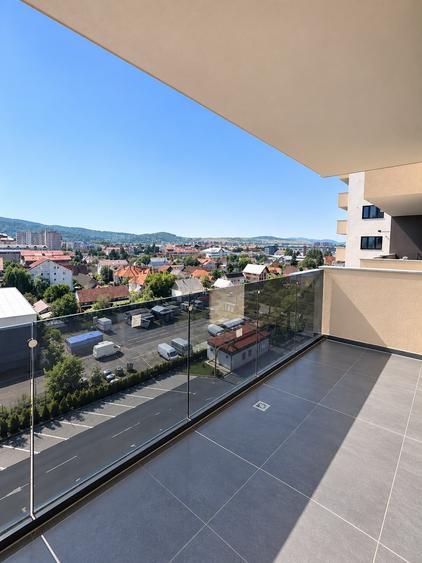 Apartament cu 3 camere în Centura