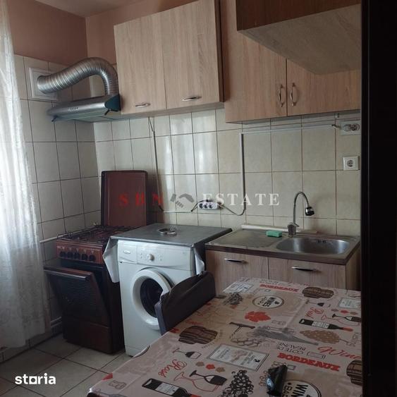 Garsonieră decomandată în Colentina