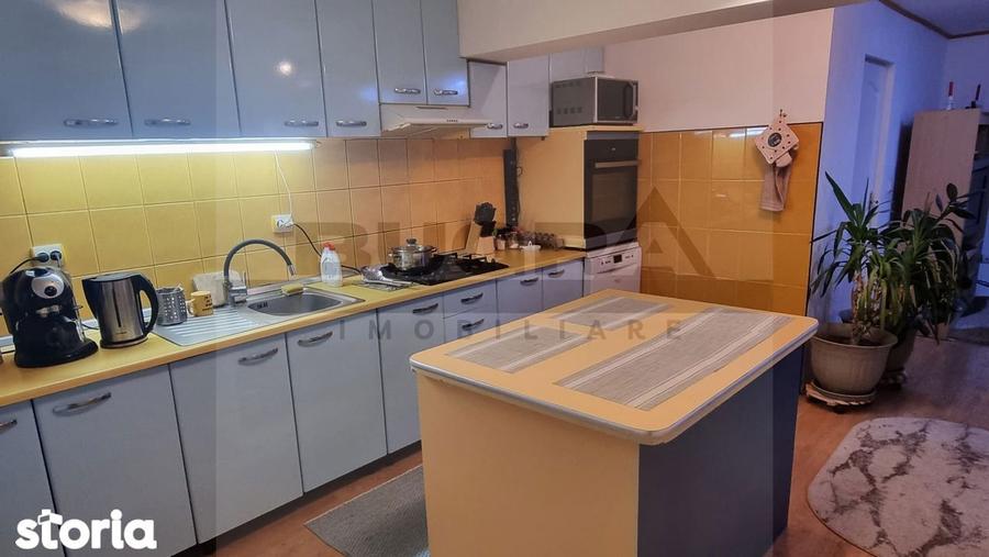 Casă cu 5 camere cu Canalizare în Dâmbul Rotund