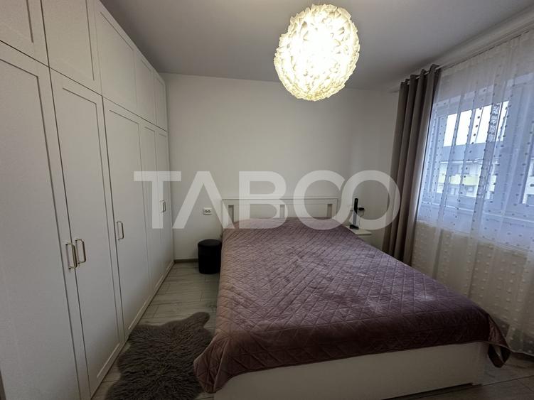 Apartament cu 3 camere decomandat, mobilat în Broscărie