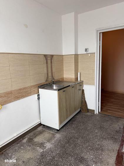 Doua camere semidecomandat - 4