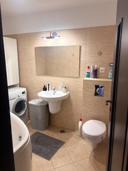 Apartament cu 2 camere decomandat în Central — fotografia 3
