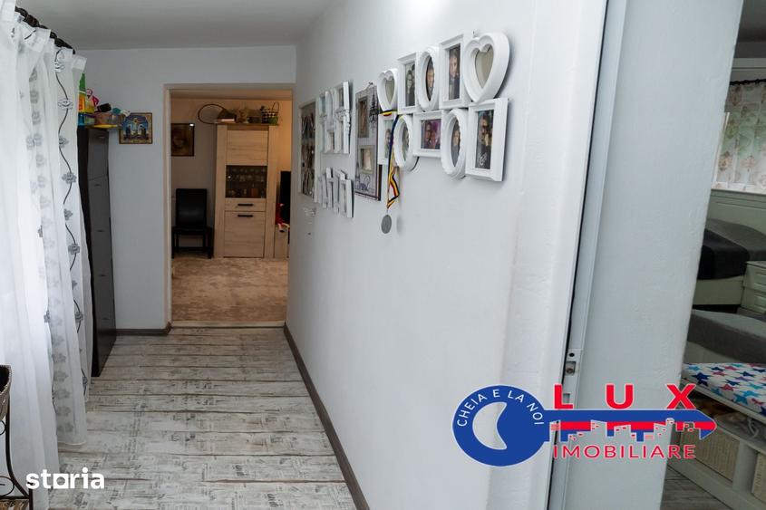 Casă cu 4 camere cu Teren 317 Mp în Piața Nouă