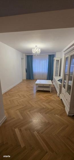 Apartament cu 4 camere decomandat în Ultracentral