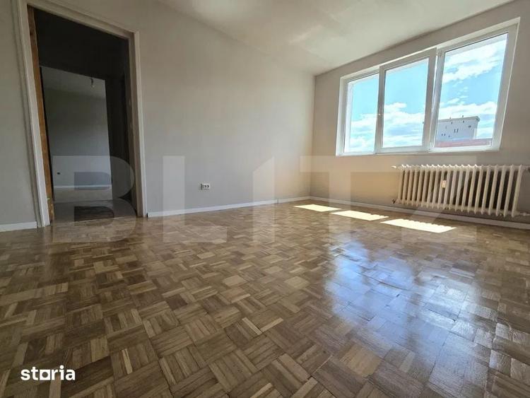 Apartament cu 2 camere semidecomandat în Central