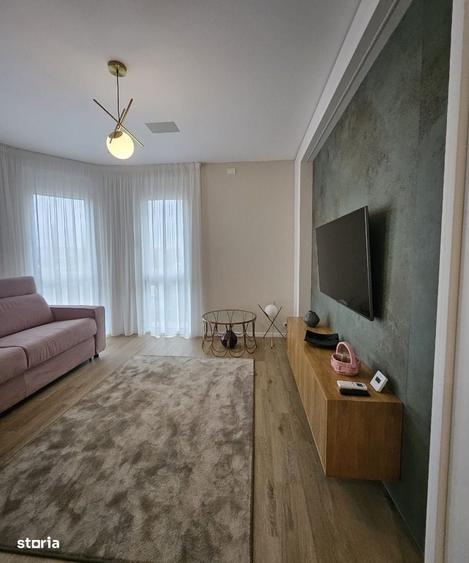 Apartament cu 2 camere decomandat în Central