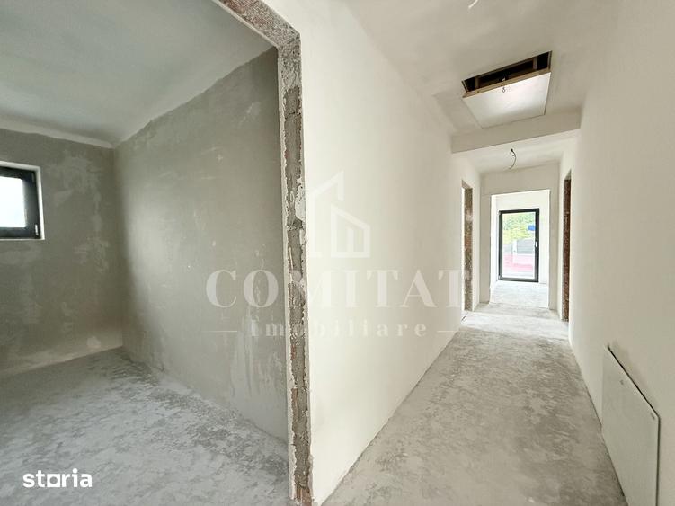 Casă cu 4 camere cu Teren 400 Mp în Feleacu