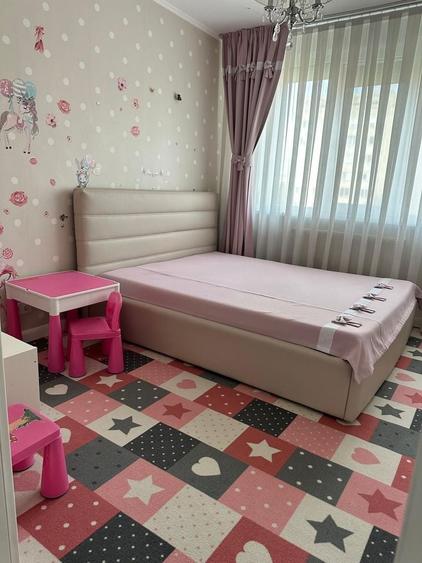 Apartament cu 3 camere decomandat în Dacia