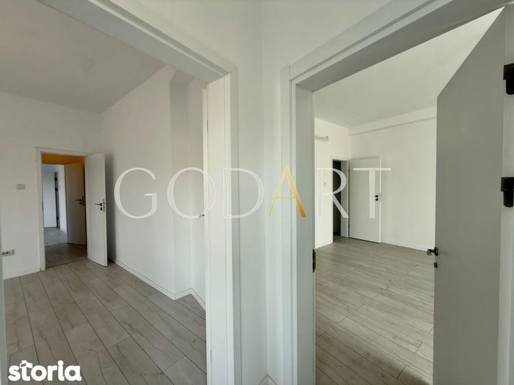Apartament cu 6 camere în Moșilor
