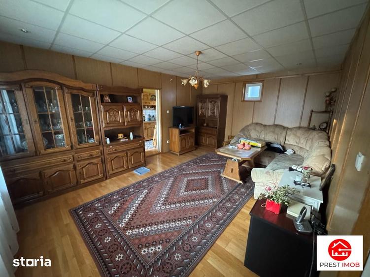 Casă cu 6 camere cu Teren 1495 Mp în Sâncraiu de Mureș