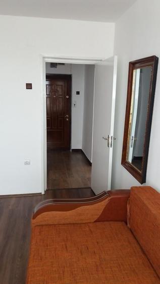 Apartament cu 2 camere decomandat în Romanilor