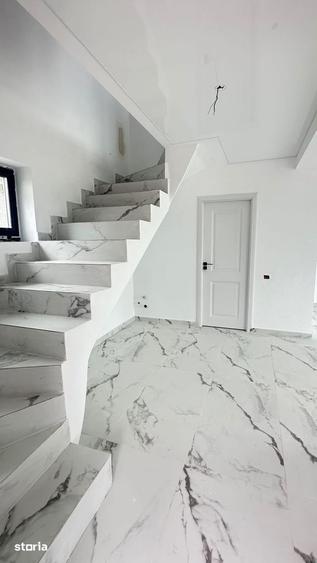 Casă cu 3 camere cu Teren 220 Mp în Dărăști-Ilfov