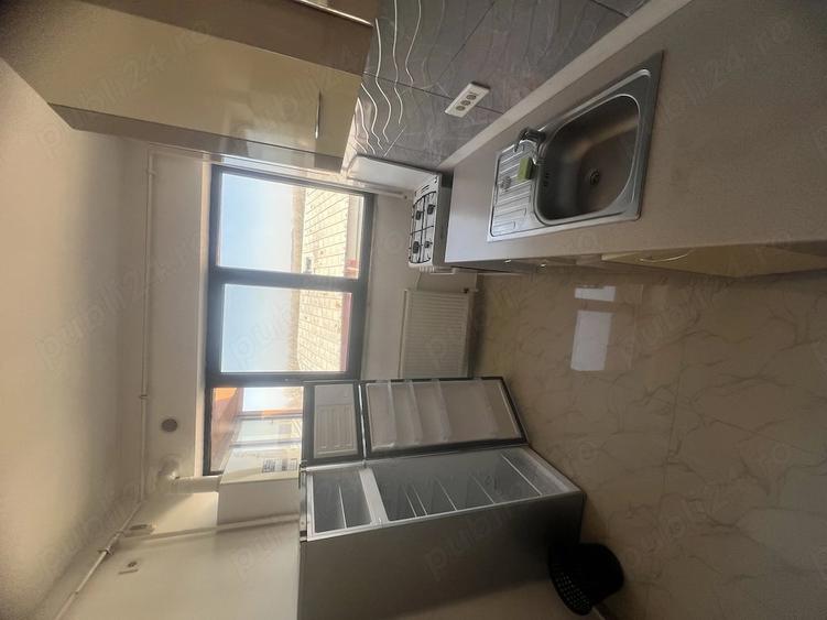 Apartament cu 2 camere decomandat în Eremia