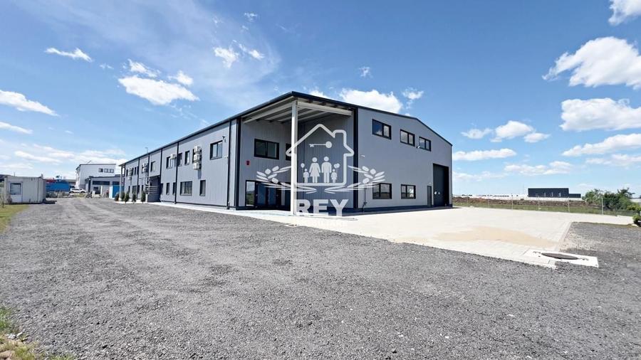Spațiu industrial, de 730 mp, în Industrial Vest