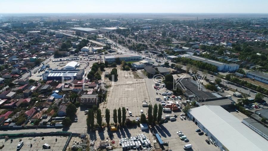 Teren Construcții intravilan de 32000 mp, în Aurel Vlaicu