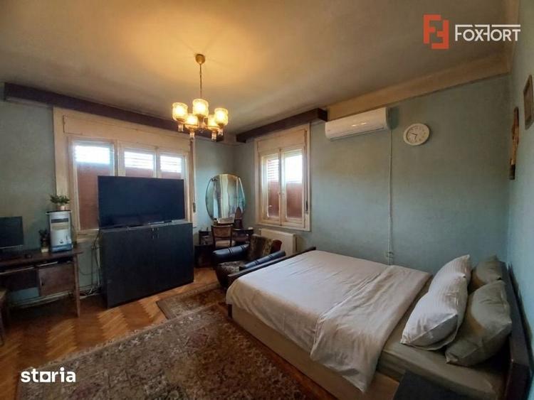 Casa individuala cu 5 camere si teren de 337 mp - zona Crisan - 1