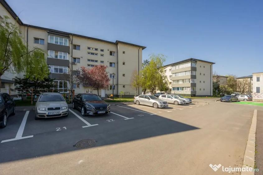 Apartament cu 2 camere semidecomandat în Central