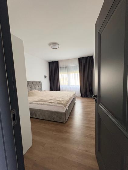 Apartament cu 2 camere decomandat în Giarmata