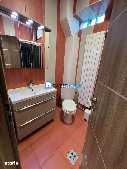 Apartament cu 2 camere decomandat în Centrul Istoric