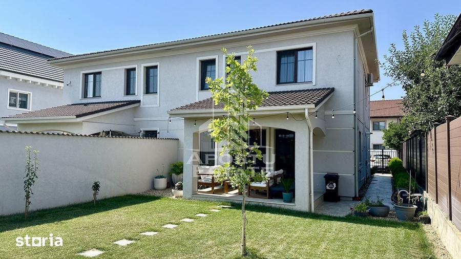 Jumatate de duplex de vanzare cu 5 camere, in apropiere de padure - 12