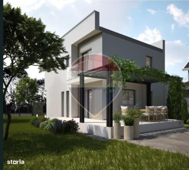 Casă cu 4 camere cu Teren 450 Mp în Central