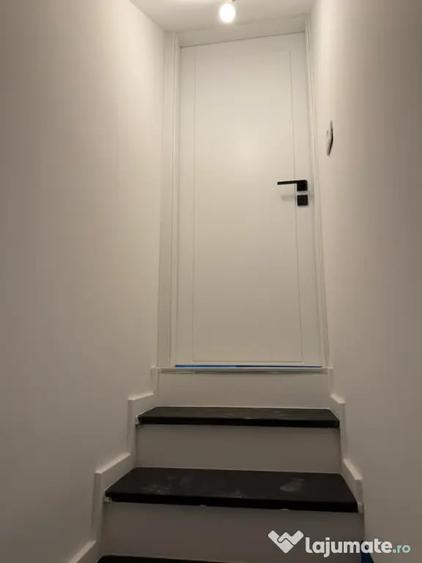 Casă cu 3 camere în Central
