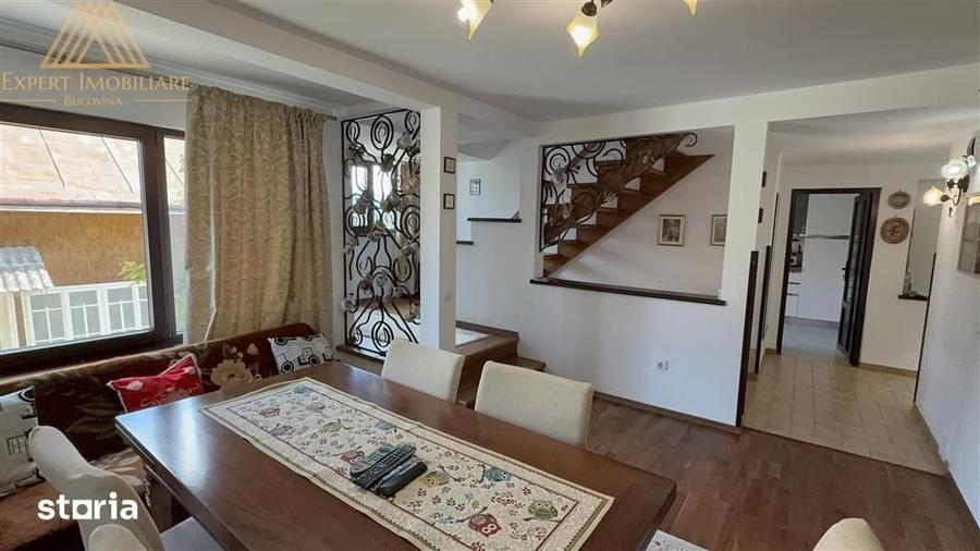 Casă cu 4 camere cu Teren 3000 Mp în Vama