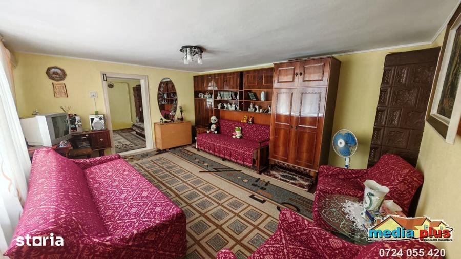 Casă cu 3 camere cu Teren 500 Mp în Central