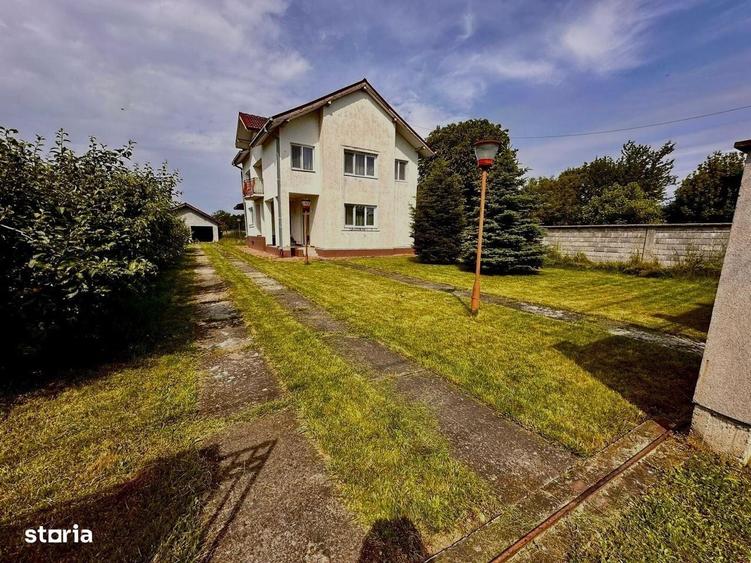 Casă cu 4 camere în Brădiceni