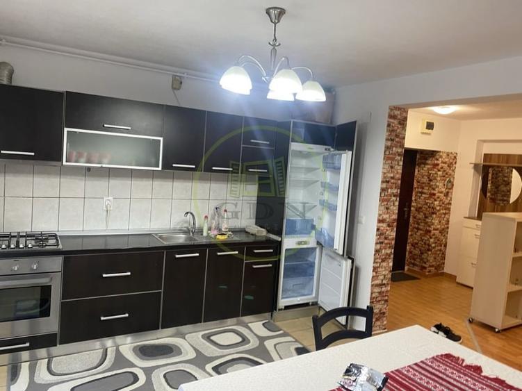 Apartament cu 2 camere semidecomandat, mobilat în Tilișca