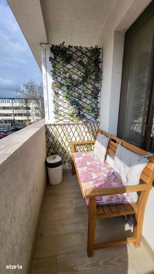 Apartament cu 3 camere decomandat în Valea Lupului