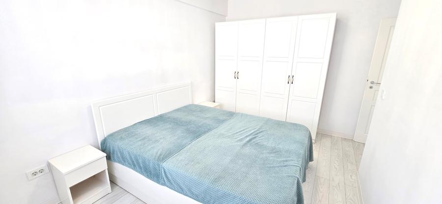 Apartament cu 2 camere semidecomandat în Valea Adâncă