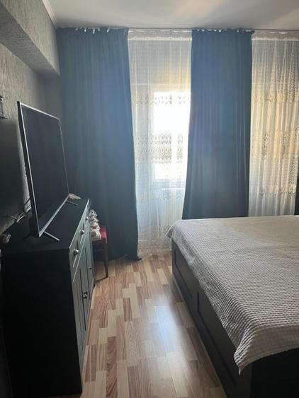 Apartament cu 2 camere semidecomandat, mobilat în Central