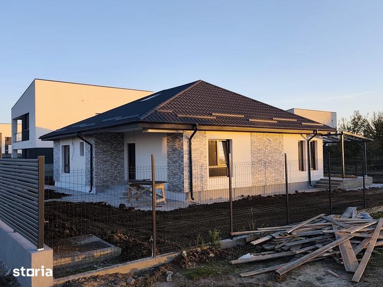 FARA COMISIOANE Gulia casa 4 camere 2 bai PARTER placa incalzire 560m - 1