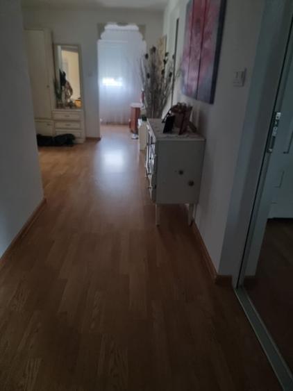 Casă individuală cu 5 camere cu Canalizare în Frătăuții Vechi