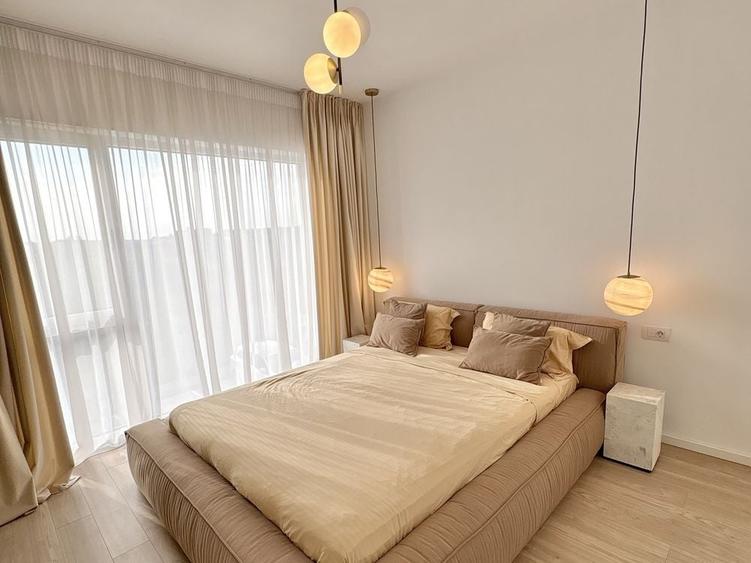 Apartament cu 3 camere decomandat în Ghiroda