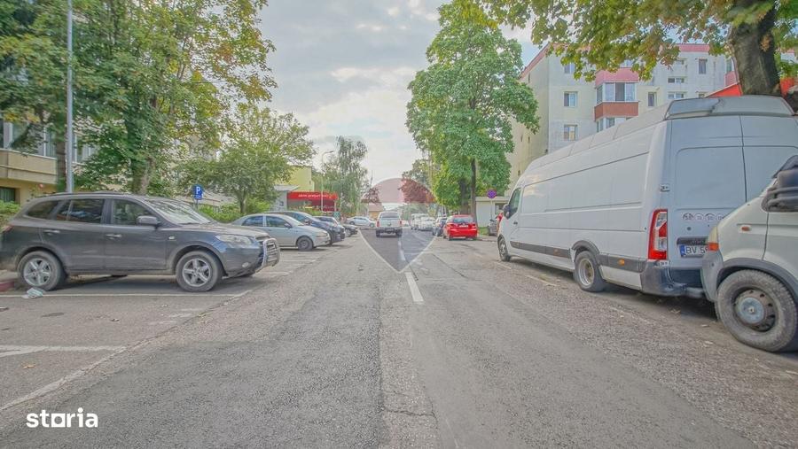 Apartament cu 2 camere decomandat în Electroprecizia